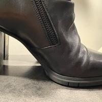 Stivaletti in vera pelle