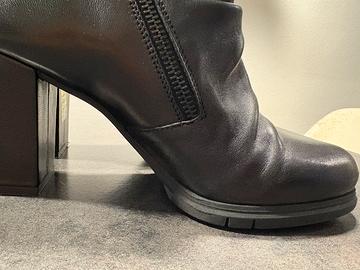 Stivaletti in vera pelle