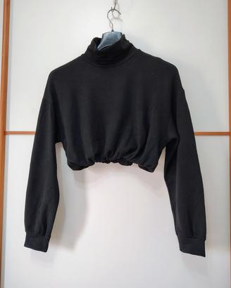 Felpa crop a collo alto nera