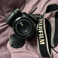 Fujifilm FinePix SL240 - Zoom 24x - Come Nuova