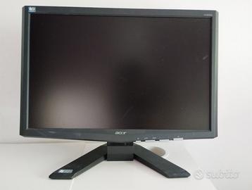 Monitor lcd per PC 17''