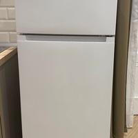 Frigorifero Hisense RT267D4AWE – Nuovo, mai usato 
