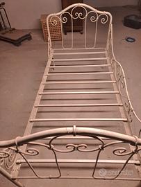 letto /divano ferro battuto 