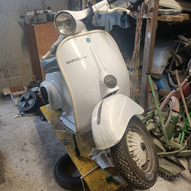 Vespa 50 R