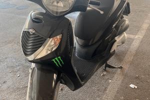 sh 125