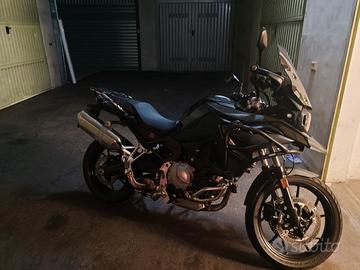 gs750