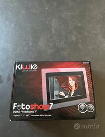 Cornice digitale 7”