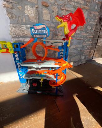 Mega garage Hot Wheels