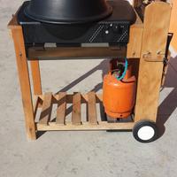 Barbecue a gas con pietra vulcanica