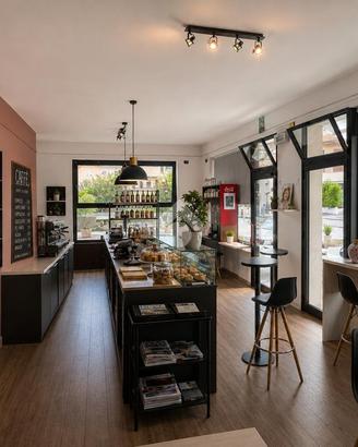 NEGOZIO A PEDEROBBA