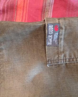 Pantaloni velluto