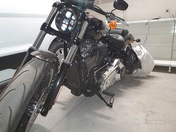 Harley-Davidson Breakout C.V.O. - 2021