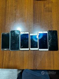 Lotto telefoni da riparare o per ricambi