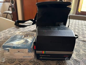 Polaroid Supercolor 635 con due cartucce originali