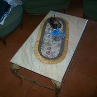 Tavolino in marmo e ferro battuto