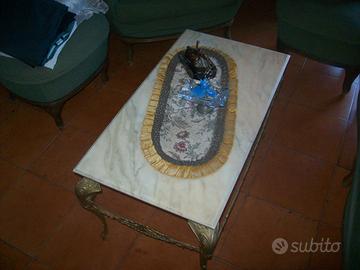 Tavolino in marmo e ferro battuto