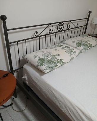 Letto in ferro battuto artigianale