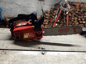 motosega fabbricata dalla zenoah komat'su G300