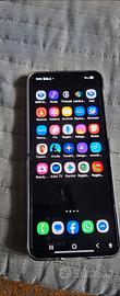 Samsung Galaxy Z Flip4 