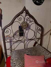 Letto in ferro
