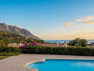 Villa a schiera vista mare nel Residence Abba Urci
