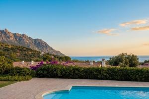 Villa a schiera vista mare nel Residence Abba Urci