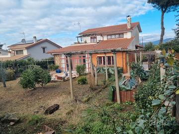 Pedemontana, villino unifamiliare