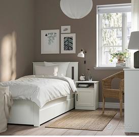 Coppia letti singoli bianchi nuovi