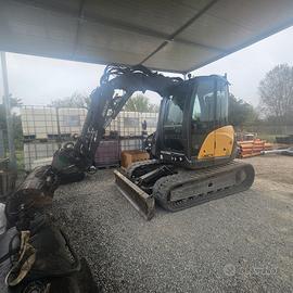 Escavatore MECALAC 8MCR
