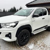 TOYOTA HILUX 2.4 EXTRA CAB