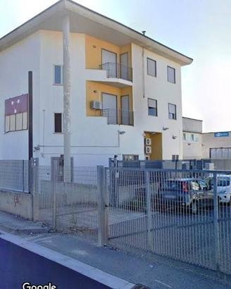 Immobile di 400 m² con 5 locali a Santa Maria Capu