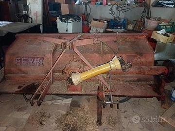 trincia da 200 Ferri e 150 a mazze Erpice Rotante 