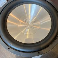 Ground Zero GZHW 38X Subwoofer  38 Cm