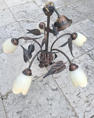 Lampadario in ferro verniciato