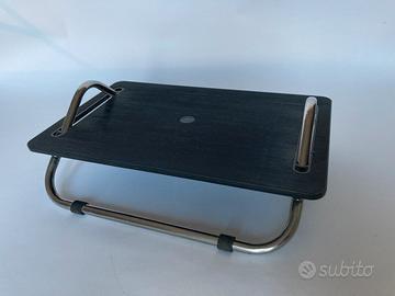 Poggiapiedi da sotto scrivania o tavolo