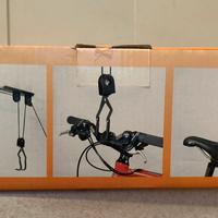 Supporto per sistemare bici