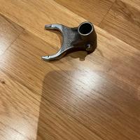 Forchetta cambio aprilia rs 660