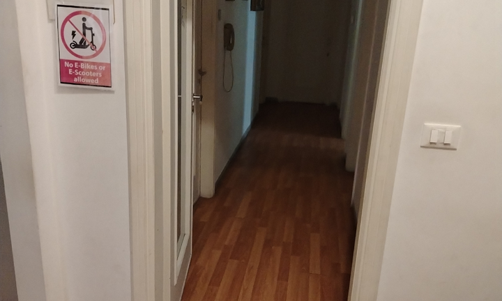 Stanza in ufficio a Bari