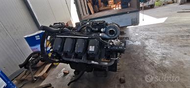 Motore Scania 560 DC 16