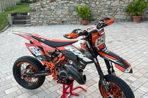 Ktm 125 0 ORE DI PISTONE