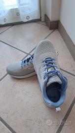 SCARPE DA GINNASTICA