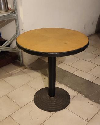 tavolino da bar
