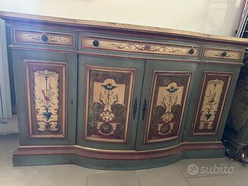 Credenza veneziana dipinta a mano