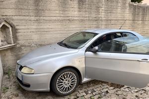 Vendi alfa Romeo GT