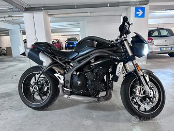 Triumph speed triple s 1050 ABS