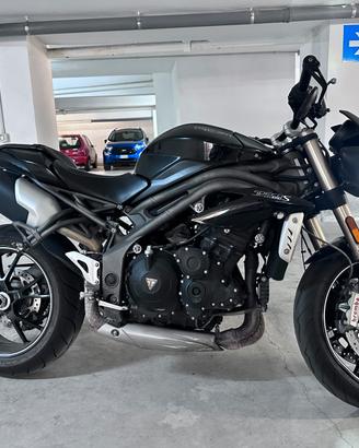 Triumph speed triple s 1050 ABS