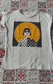 T-shirt bianca con stampa