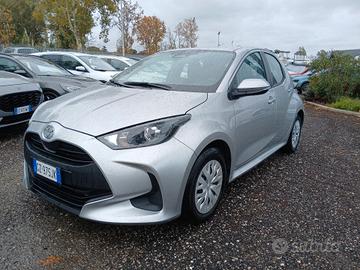 Toyota Yaris 1.5 Hybrid 5 porte Active