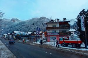 Penthouse Canazei di Fassa ski-in ski-out sauna