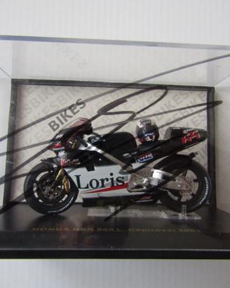Modellino Honda nsr 500 con autografo Capirossi